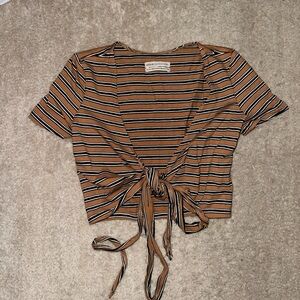 Tie front cropped top